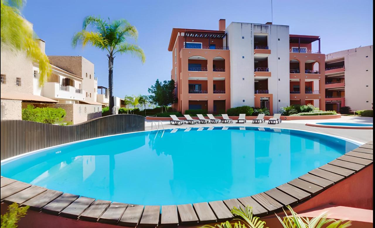 Vilamoura Victoria Gardens With Pool By Homing Exterior photo
